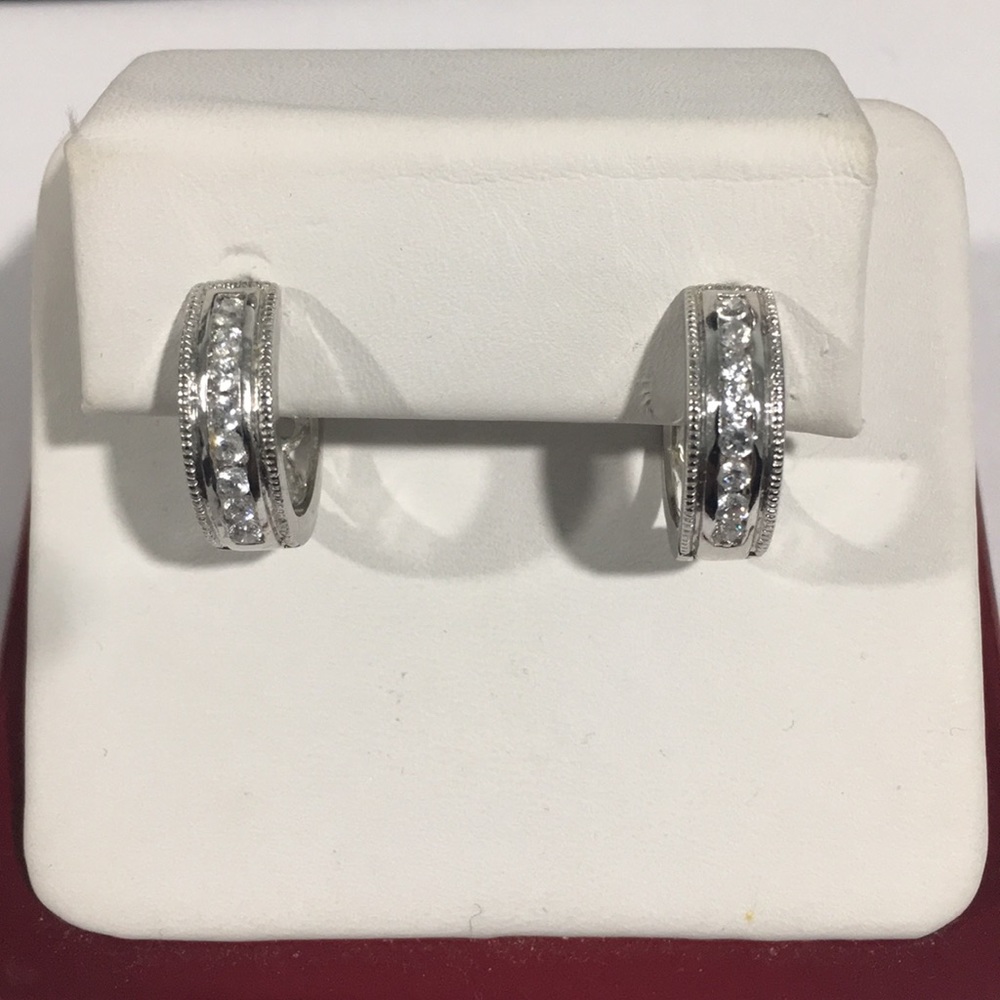 Sterling Silver Hoop Earrings With CZ Stones 💎
